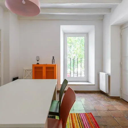 Historic Center - Navona Luxe Haven - Elevator, Soundproof & Netflix *