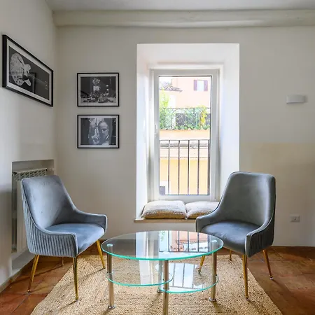 Apartment Historic Center - Navona Luxe Haven - Elevator, Soundproof & Netflix