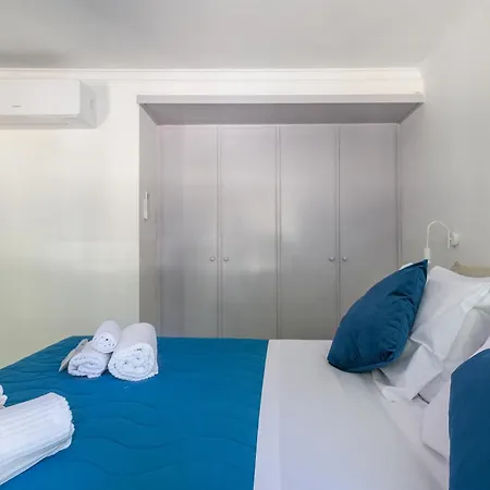 Historic Center - Navona Luxe Haven - Elevator, Soundproof & Netflix *